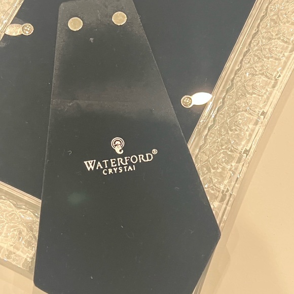 Brand new, no box. Waterford crystal from neiman Marcus - Picture 6 of 6